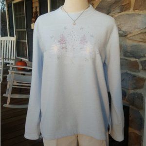 DECORATED ORIGINALS ♡ Pastel Blue Embroidered Silver|White Winter Scene Top S